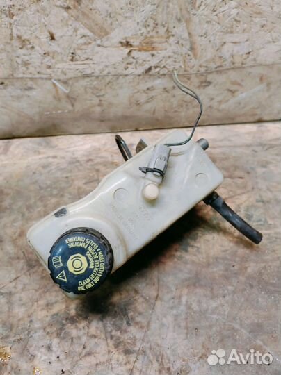 Цилиндр тормозной главный Renault Megane