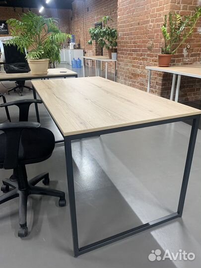 Стол офисный лофт