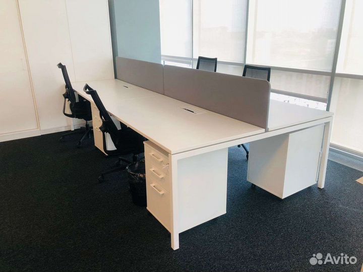 Стол офисный Бенч система