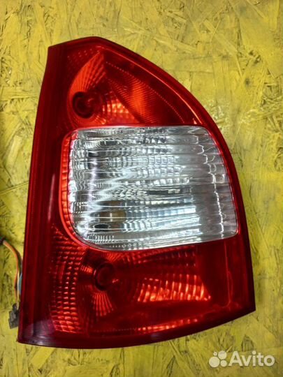Фонарь задний Лада Калина универсал 1.5 2009