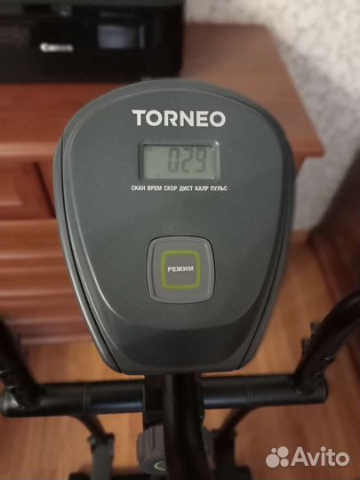 Эллиптический тренажер torneo