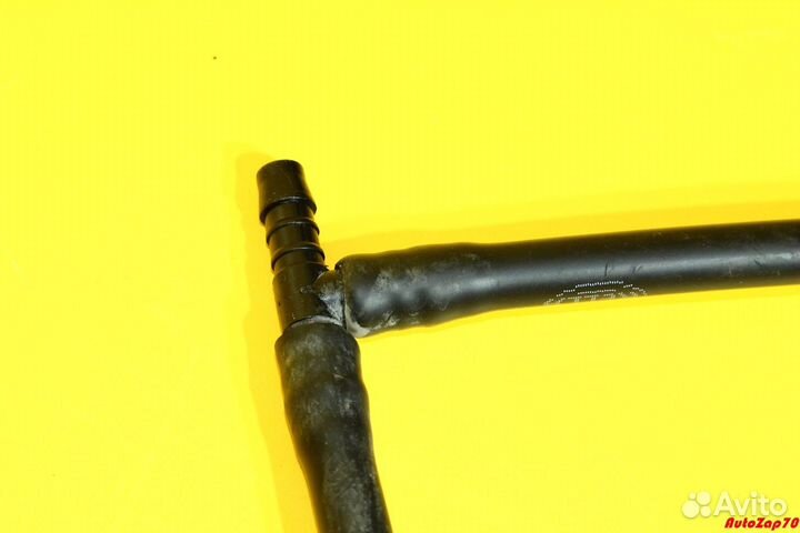Шланг омывателя фар тройниксоединительный элемент