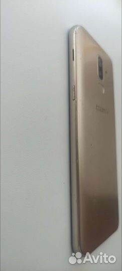 Мобильные телефоны б/у samsung J8