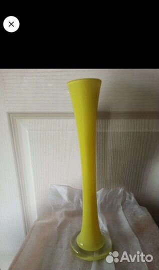 Ваза на один цветок. новая