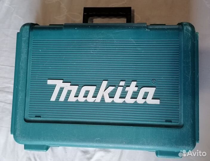 Дрель шуруповерт makita 12v 6271D