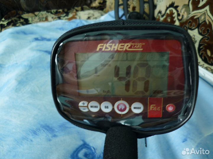 Металлоискатель fisher F44