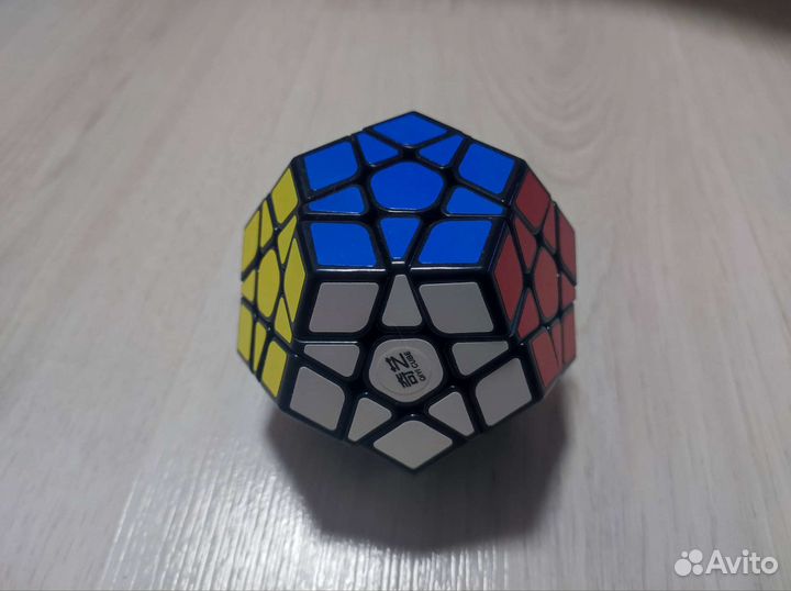 Кубик рубика фигурный