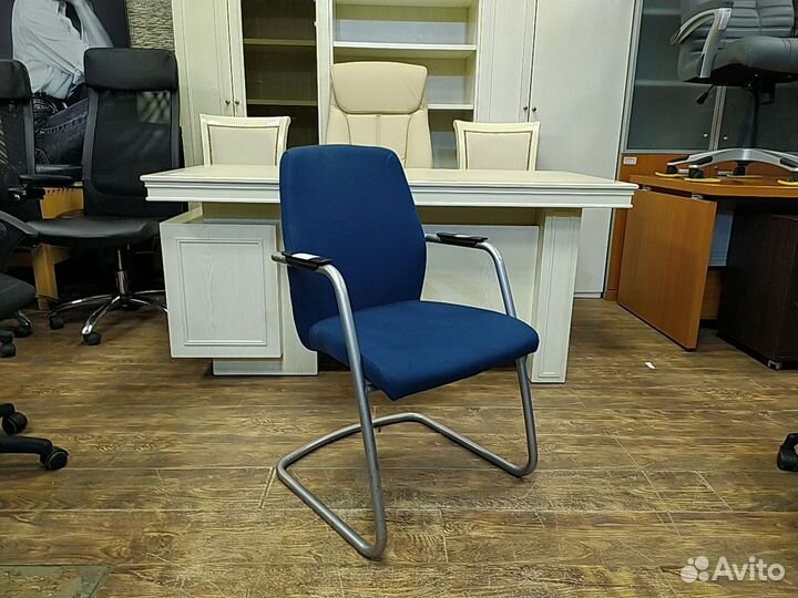 Кресло конференц б/у Sitland SPa 12628-син