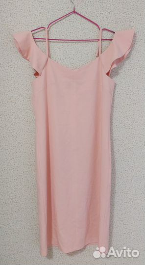 Брючный костюм женский, платья, тренчкот 42-44 р-р