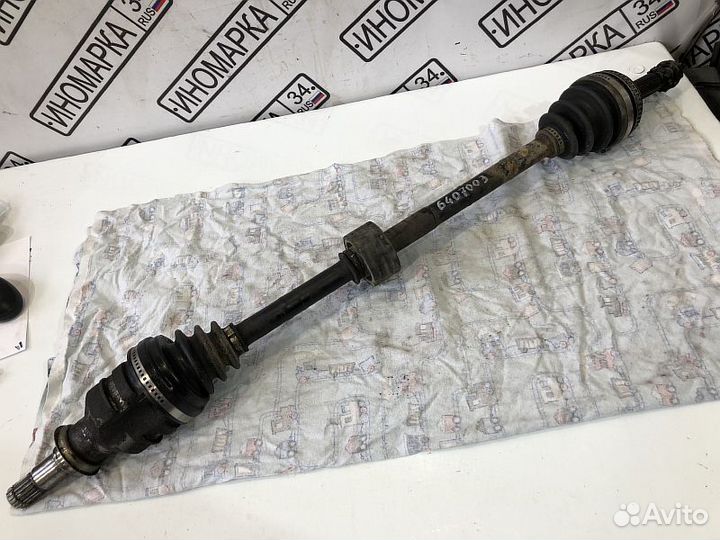 Привод правый всборе Toyota Corolla 2.2 3CE АКПП