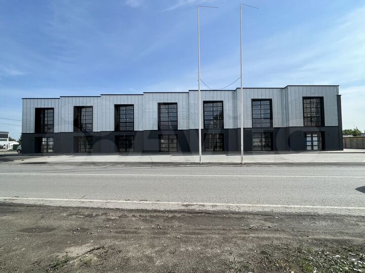 Свободного назначения, 680 м²