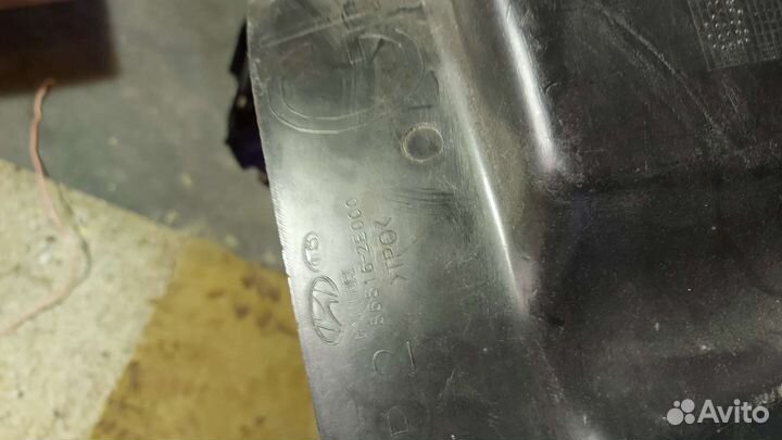 Подкрылок передний правый hyundai tucson 2008