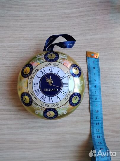 Флаконы от парфюма, коробка