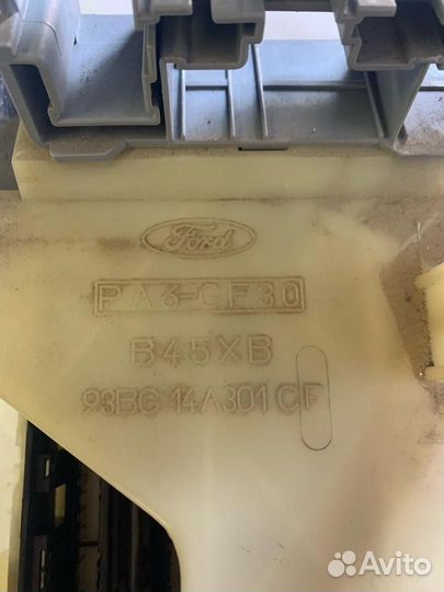 Блок предохранителей передний Ford Mondeo FD 1993