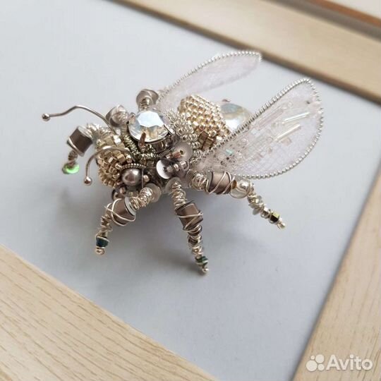 Брошь объемная 