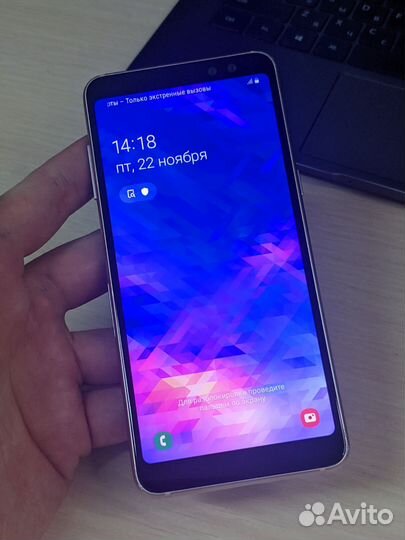 Samsung Galaxy A8 (2018), 4/32 ГБ