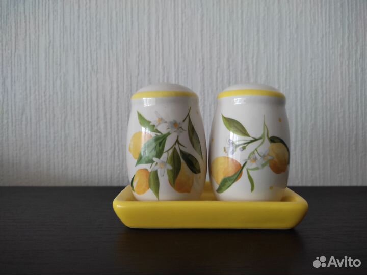 Солонка и перечница