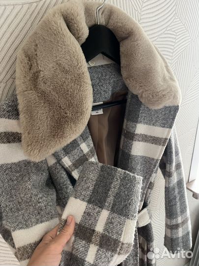 Пальто Rinascimento XS