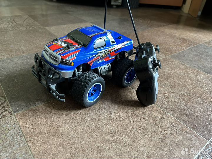 Машина на радиоуправлении