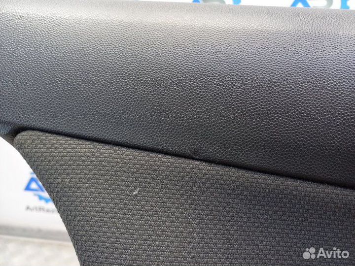 Обшивка двери задней левой Opel Astra H Z16XEP 104