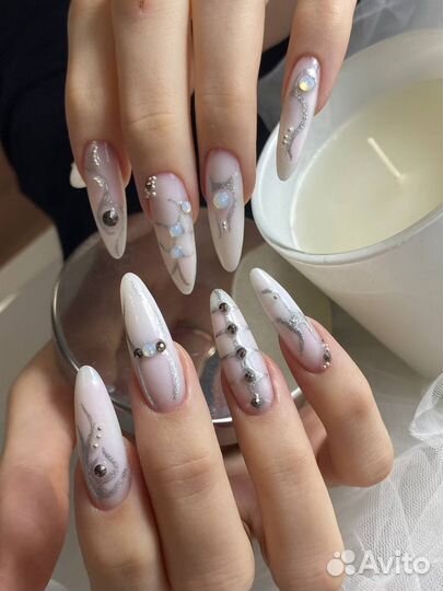 Маникюр с покрытием гель-лаком