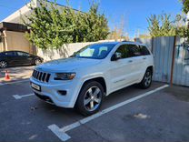 Jeep Grand Cherokee 5.7 AT, 2016, битый, 92 000 км, с пробегом, цена 4 000 000 руб.