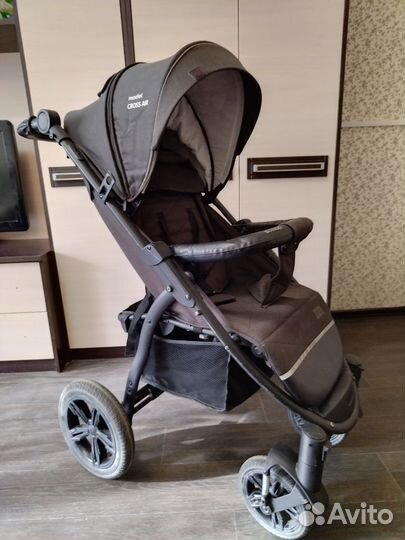 Прогулочная коляска bubago cross air