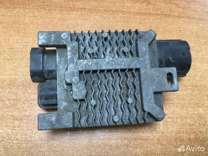 Блок управления вентилятором Ford Mondeo IV