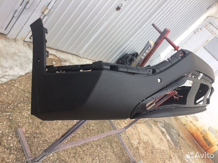 Юбка заднего бампера Hyundai santa fe 4