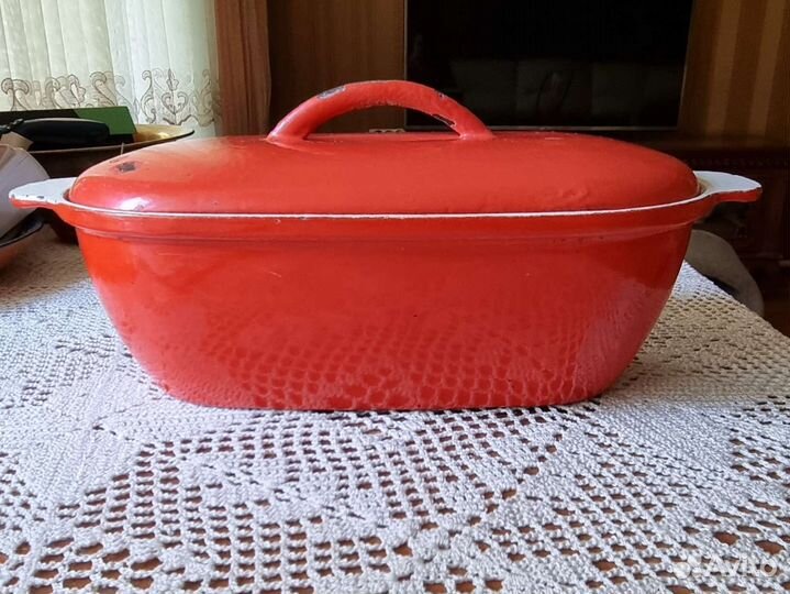 Жаровня-гусятница чугунная эмалированная 4 л