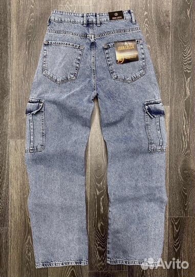 Джинсы мужские