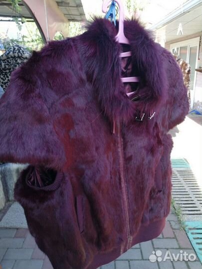 Жилетка меховая женская 54 р
