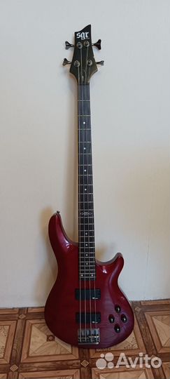 Бас гитара schecter