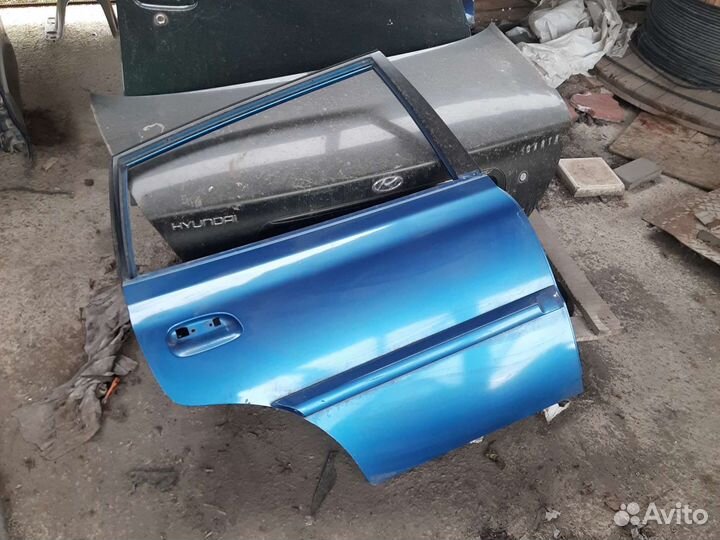 Задняя правая дверь Киа Рио 1