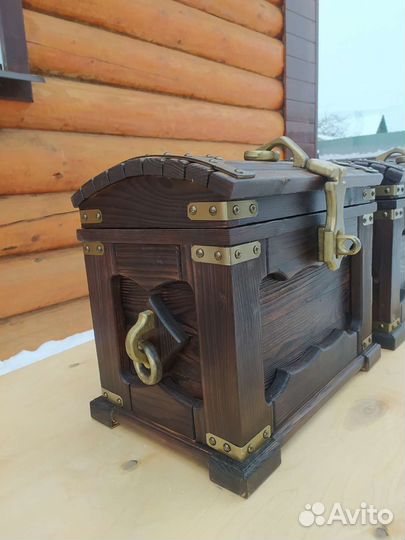 Сундук деревянный под старину