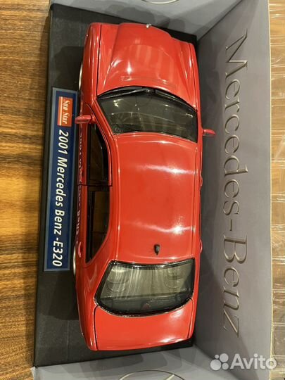 SunStar 1/18 Mercedes-Benz E320 W210