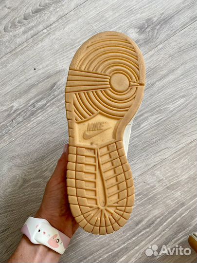 Кроссовки nike