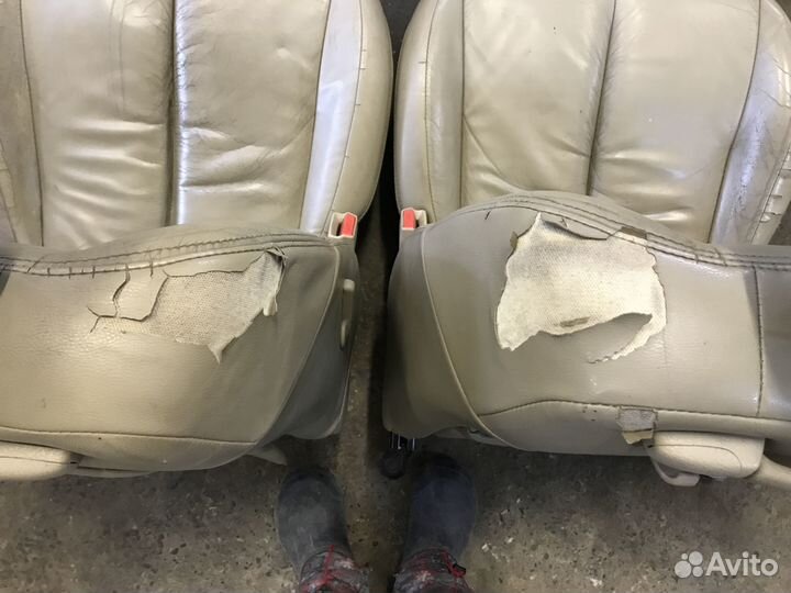 Сиденья с подогревом комплект Nissan Maxima A33
