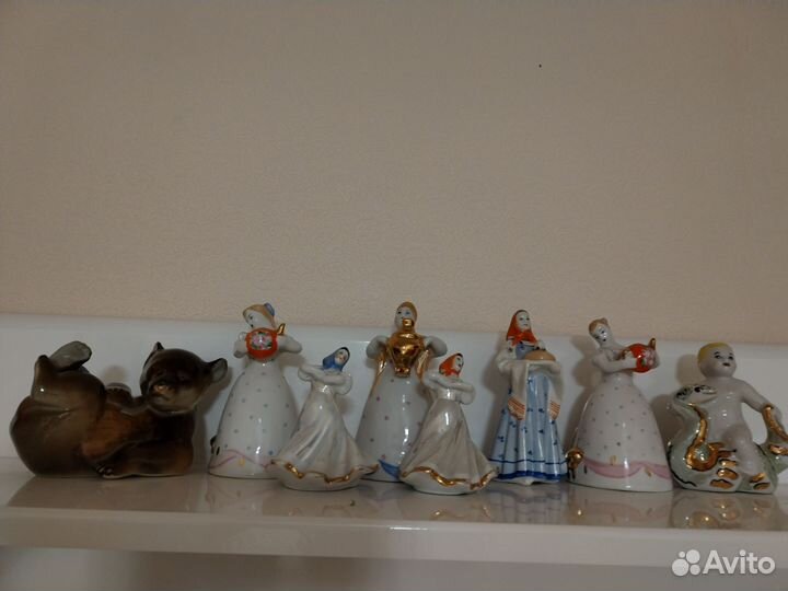 Статуэтки одним лотом