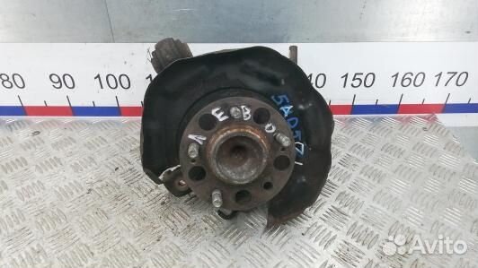 Ступица задняя левая KIA CEE'D 2 (JD) (5AD05LZ01)