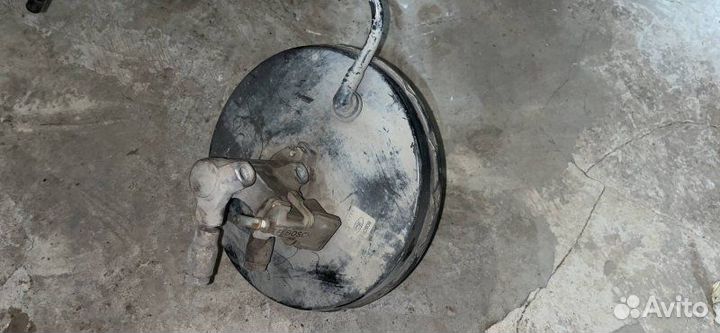 Вакуумный усилитель тормозов Ford Focus 1