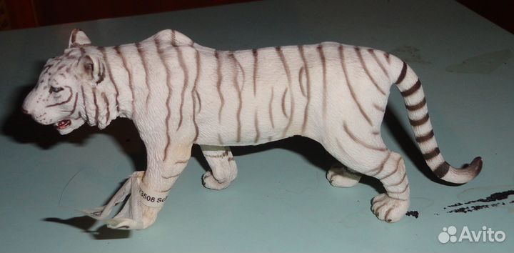 Фигурки лошадей шляйх