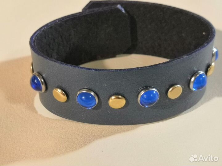 Кожаный браслет