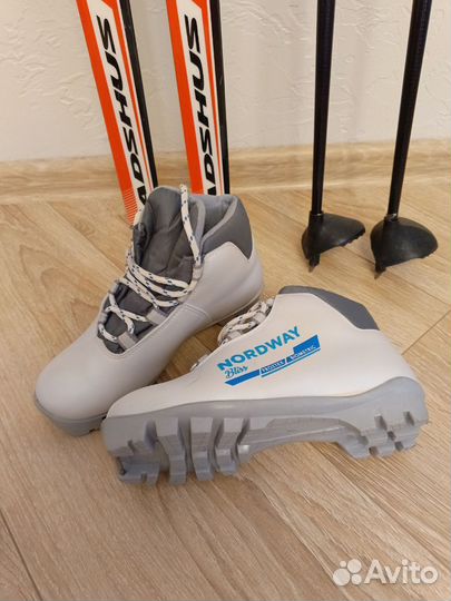 Лыжный комплект детский