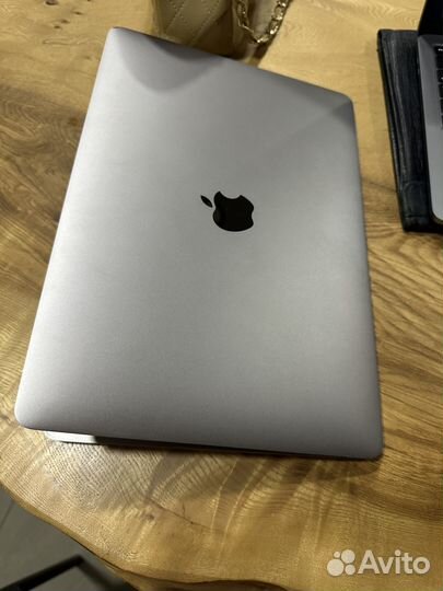 Macbook Pro 13 2017 A1708