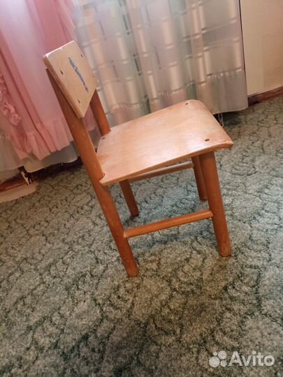 Детский деревянный стульчик, СССР и пластиковый