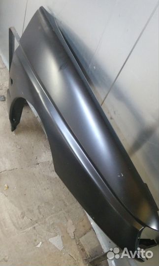Крыло переднее правое Alfa Romeo 145