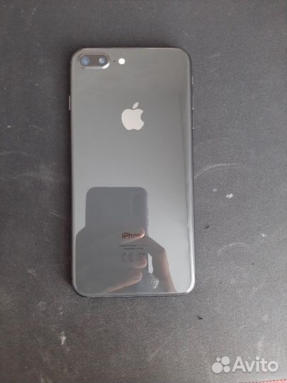 Телефон iPhone 8 plus