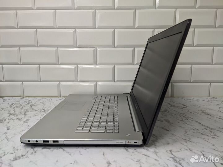 Ноутбук Asus Core i7+SSD+HDD