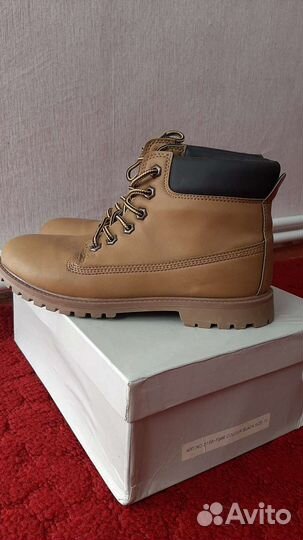 Ботинки женские демисезонные 39 размер